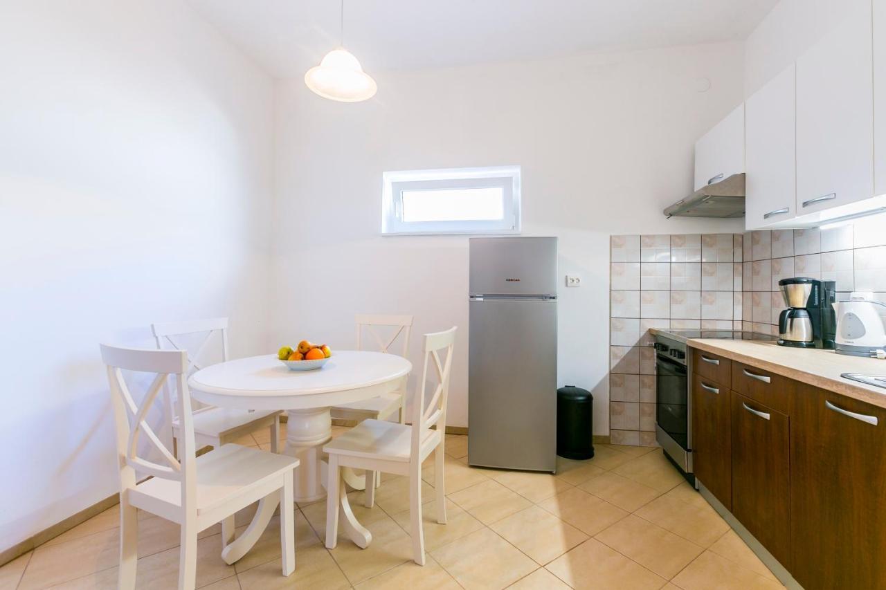 Aleksic Apartment Medulin Ngoại thất bức ảnh